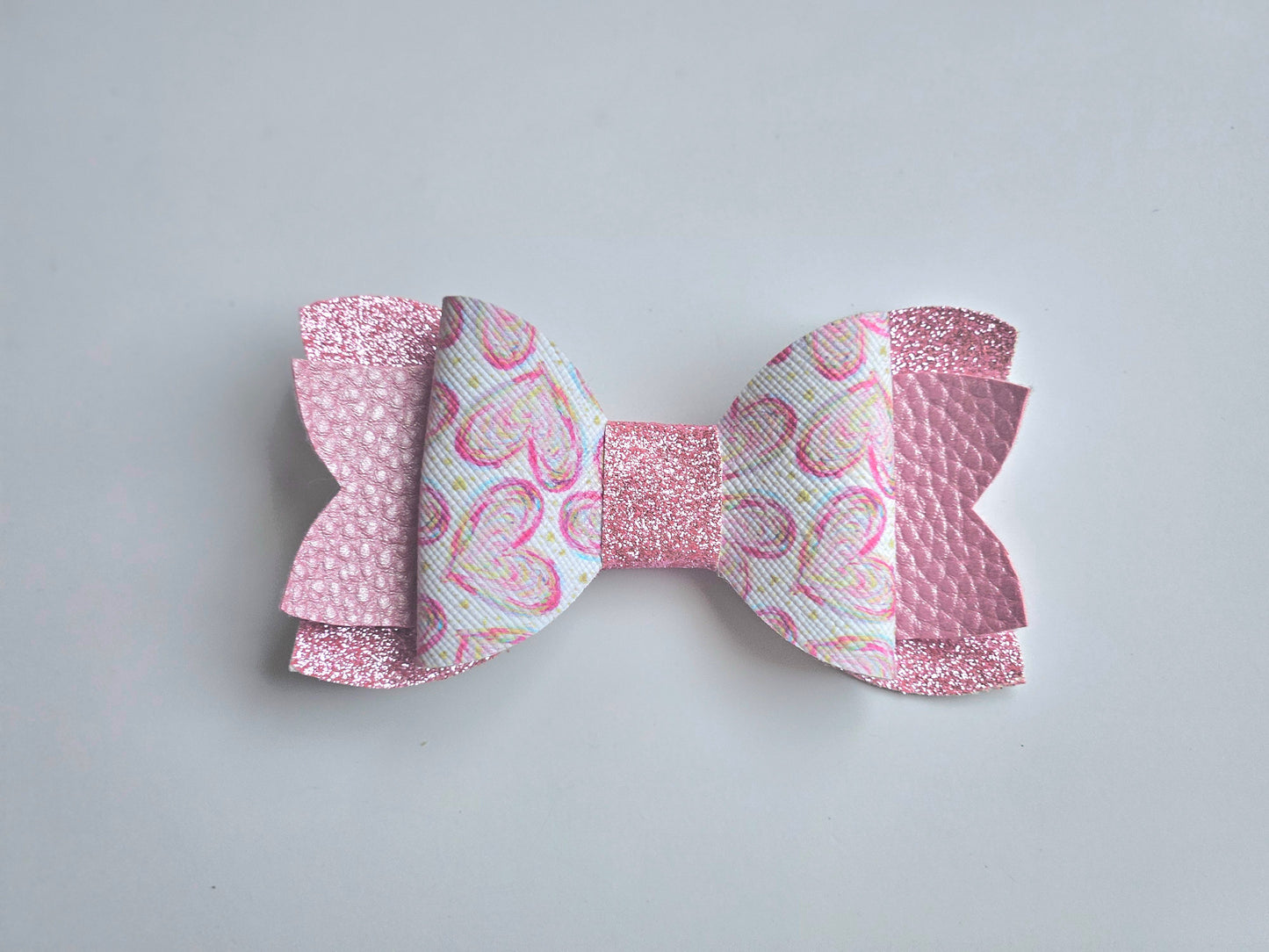 Small Heart Bow